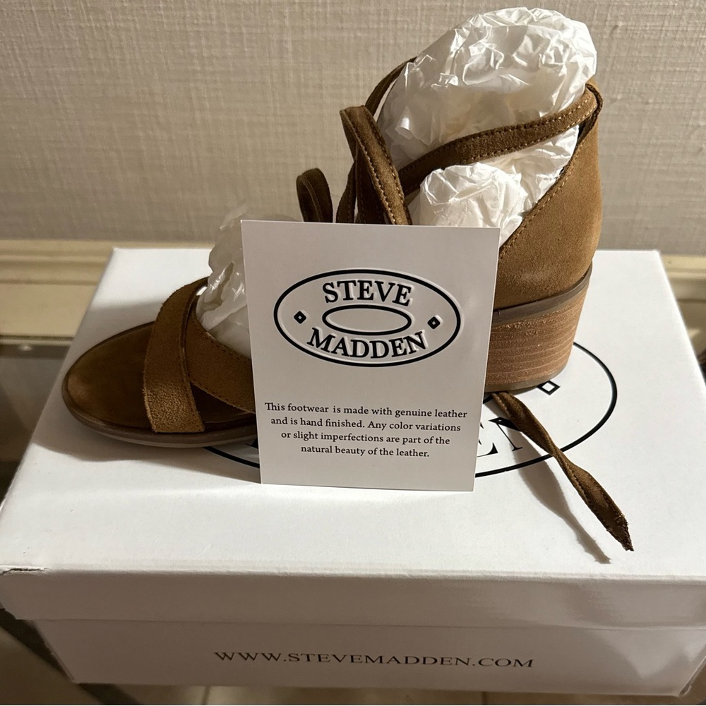 Steve Madden Brown Suede Block Heel Sandals - Picture 10 of 12
